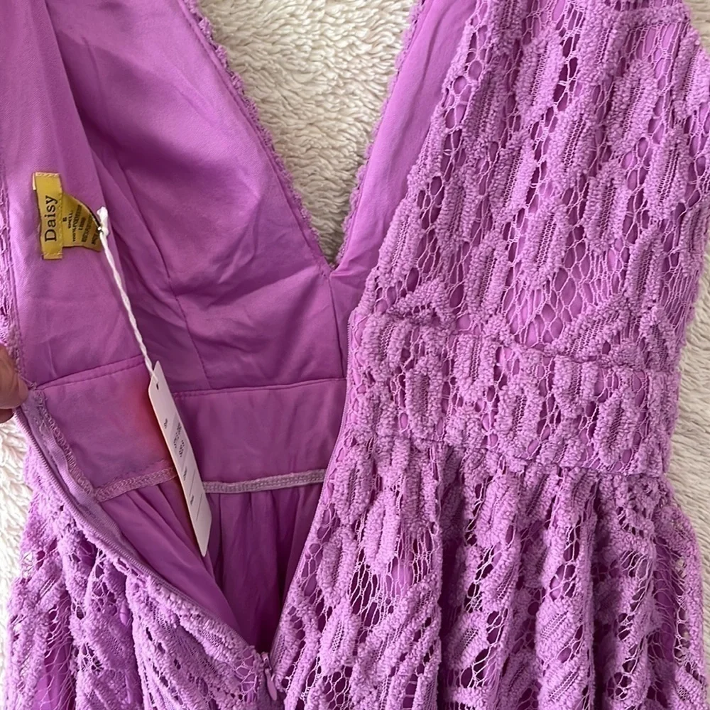 𝅺nwt Purple lace Dress
